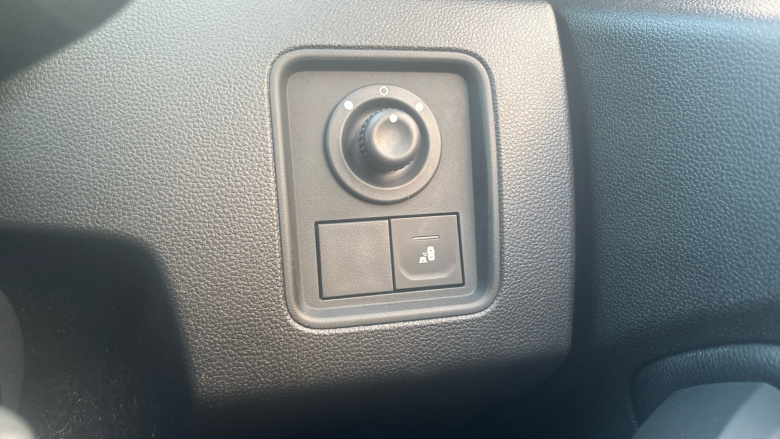 Dacia Duster 1.6 SCe Prestige 5dr Petrol Estate